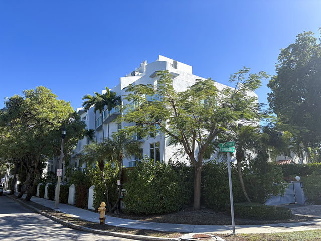 La Valenica  photo 2